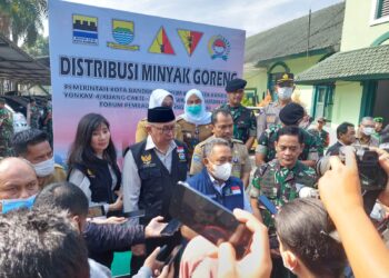 Kodim 0618/Kota Bandung, Bantu Pemda Distribusikan Minyak Goreng