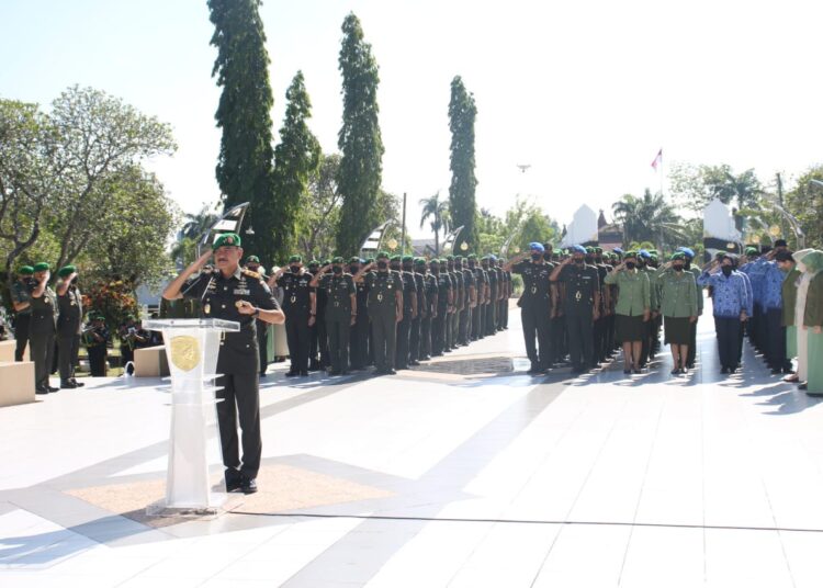 Peringati HUT Kodam ke-64, Pangdam XII/Tpr Pimpin Ziarah ke TMP Dharma Patria Jaya