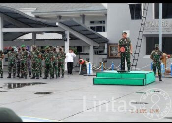 Pengarahan Panglima Komando Wilayah Pertahanan III (Pangkowilhan)Ke Batalyon Raider Yonif 301/PKS Dan Batalyon Raider Yonif 113/JS