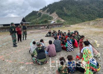 Binter Di Daerah Operasi: Yonif Raider 301/PKS Berikan Bimbingan Ibadah Kerohanian