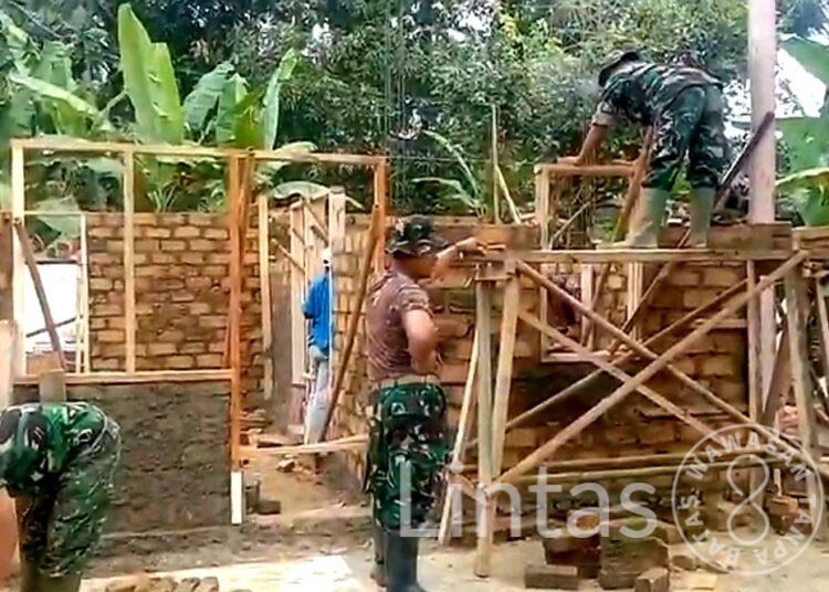 Bedah Rumah Kodim 0622/Kab. Sukabumi : Empok Suhenda Kini Punya Hunian Baru