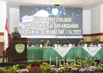 Pangdam III/Siliwangi Mayjen TNI Kunto Arief Wibowo Pimpin Rapat Evaluasi Program Kerja Dan Anggaran Semester I TA 2022