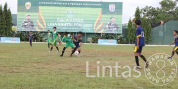 Kalahkan Miftahul Ulum Kubu Raya, Darul Ma’arif Sintang Melaju ke Semifinal