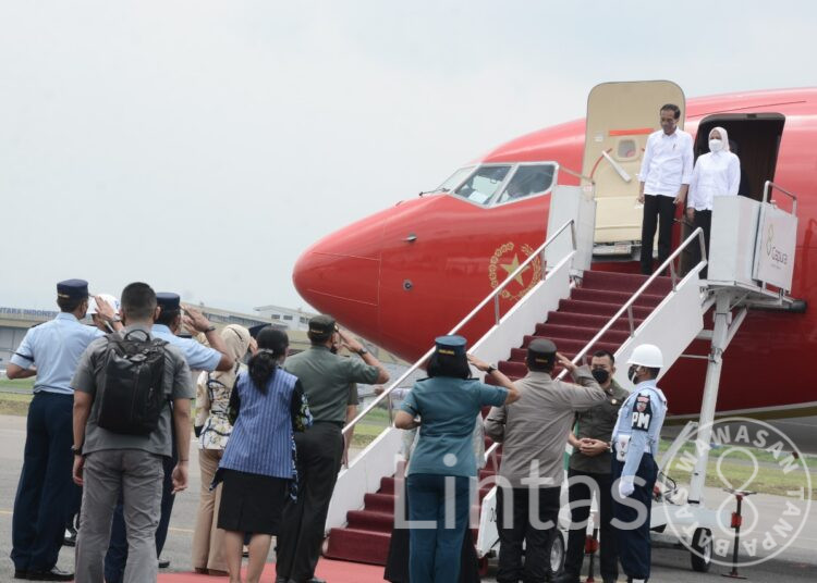 Pangdam III/Slw Dampingi Kunker Presiden Joko Widodo Ke Bandung
