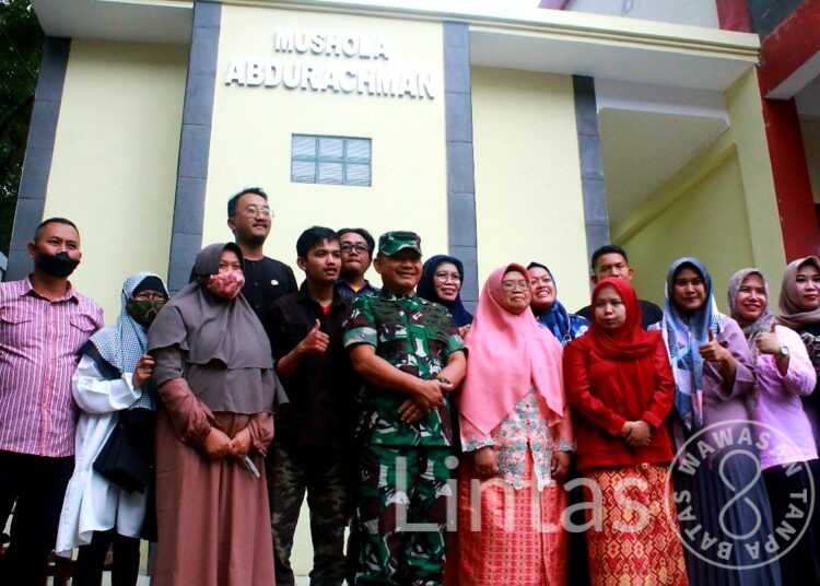 Pangdam III/Slw Dampingi Kasad Tinjau Progres Pembangunan Masjid Abdurachman Di SMP Kartika XIX-1
