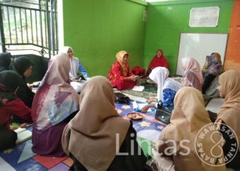 Tenaga Pendidik Bangun Strategis Di TK Nirwana Cendikia