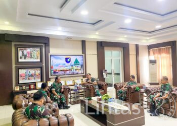 Pangdam XII/Tpr Terima Kunjungan Kerja Kapuskesad