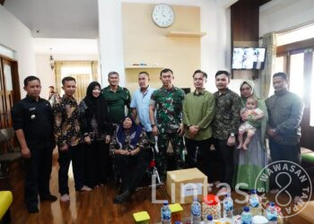 Pangdam Siliwangi Beri Bantuan Kepada Yayasan Yaqut Wal Mardjan Garut