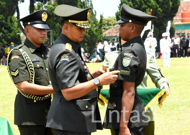 190 Siswa Dikmata TNI AD Gelombang I TA 2022 Diambil Sumpah