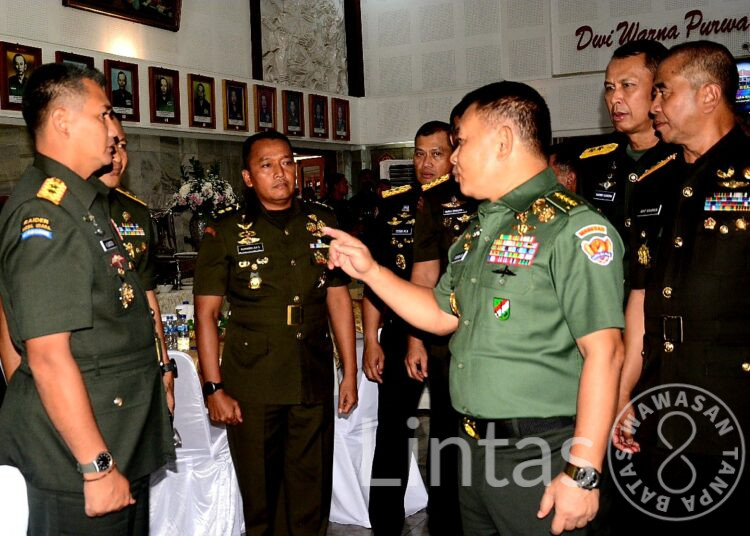 Pangdam III/Slw Dampingi Kasad Tutup Dikreg LXII Seskoad