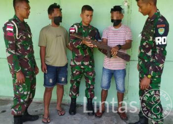 Satgas Organik Yon Arhanud 3/YBY Kembali Terima Senjata Api Rakitan Laras Panjang Dari Warga MKCM