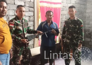 Dalam Sehari Satgas Organik Yon Arhanud 3/YBY Terima Dua Senjata Api di Tempat Terpisah