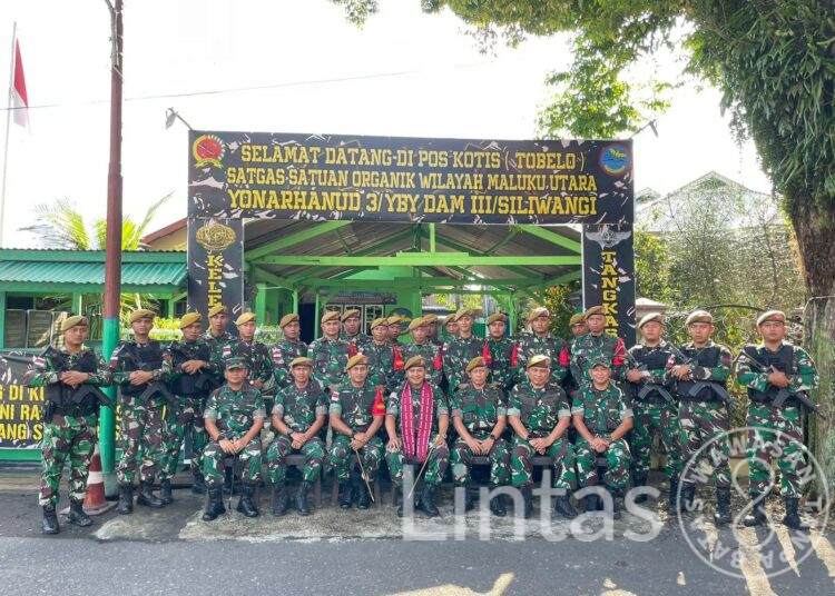 Penyerahan Senpi Rakitan Oleh Warga, Saat Kunjungan Danpussenarhanud ke Kotis & Pos Satgas Yon Arhanud 3/YBY