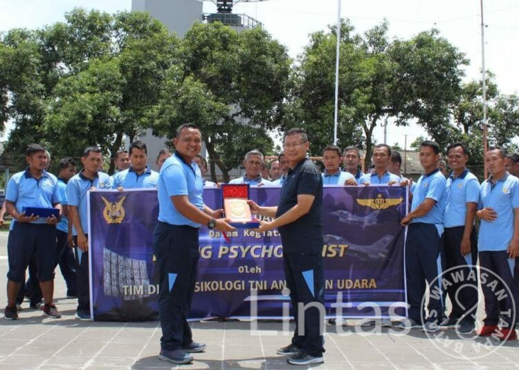 Pelaksanaaan Program Flying Psychologist di Satuan Radar 214 Tegal