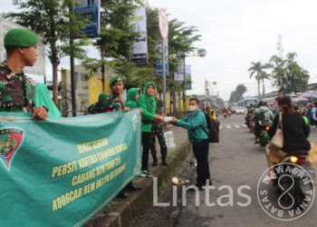 Jumat Berkah Persit Chandra Kirana Yonif Infanteri 315/GRD
