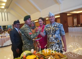 Pangdam III/Slw Hadiri Acara Syukuran HUT Ke 77 Zeni TNI AD