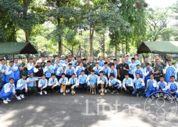 Pangdam III/Slw Apresiasi Tim Juara Piala Kasad Liga Santri, Berikan Piagam Penghargaan & Uang Tabungan Pendidikan