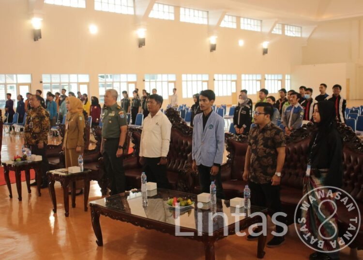 Pasahli Pangdam XII/Tpr Bid. Manajemen Sishanneg Jadi Keynote Speaker Seminar Nasional Kongres BEM SEKA XI