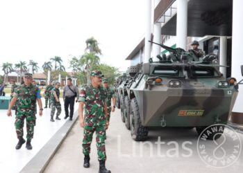 Pangdam XII/Tpr Tinjau Puncak Latihan Pemantapan Raider 641/Bru