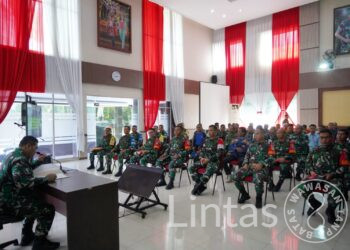 Kapok Sahli Pangdam XII/Tpr Buka Latihan Posko I Korem 102/Pjg