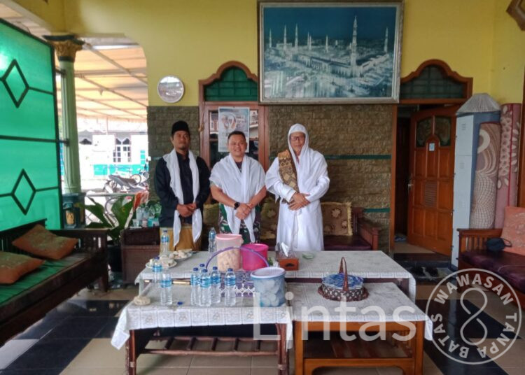 Awali Tugasnya Sebagai Dandim Kab. Bandung, Letkol Inf Hamzah Budi Susanto Sambangi Tokoh Agama Dan Pemerintahan