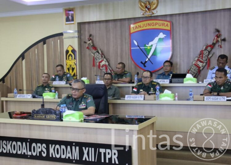 Kasdam XII/Tpr Pimpin Rapat Evaluasi Operasi Pamtas RI-Malaysia