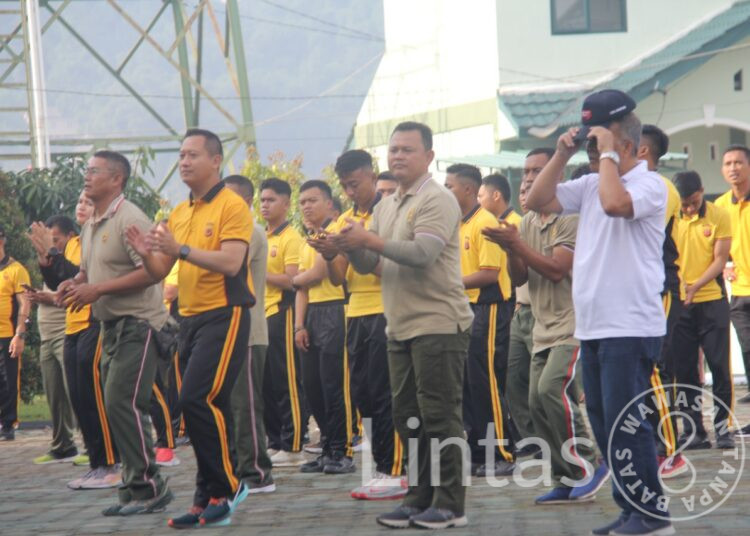 Olah Raga Bersama Polresta Bandung Dengan Kodim 0624/Kabupaten Bandung, Eratkan Silaturahmi