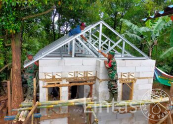 Kodim 0619/Purwakarta Bedah Rumah Veteran Perang