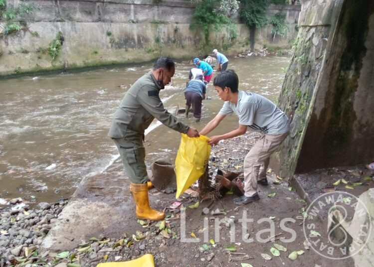 Sektor 22, Konsisten Jaga Kebersihan Sungai Citarum