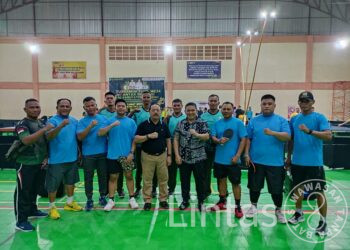Dandim 1204 / Sanggau Hadiri Pembukaan Turnamen Tenis meja dan Penutupan Turnamen Bola Volly antar instansi Sekab. Sanggau.