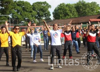Jaga Kebugaran Dan Kokohkan Pilar Sinegritas, Yonarmed 4/Parahyangan Gelar Olahraga Bersama
