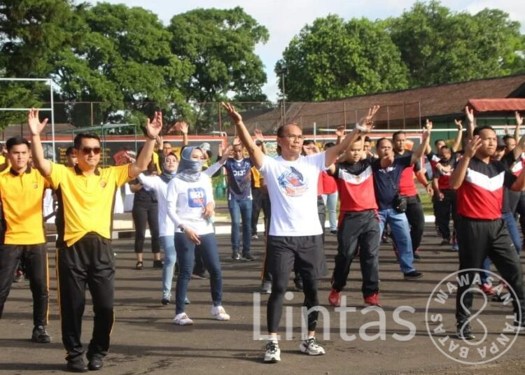 Jaga Kebugaran Dan Kokohkan Pilar Sinegritas, Yonarmed 4/Parahyangan Gelar Olahraga Bersama