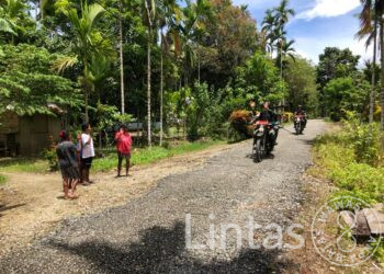 Satgas Pamtas Yonif 132/BS Bersama Perangkat Desa Wambes Berkomitmen Ciptakan Rasa Aman Bagi Masyarakat
