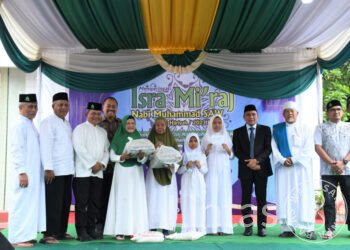 Pangdam I/BB Bersama Gubsu Meriahkan Isra’ Mi’raj di Masjid Al Huda Gaperta