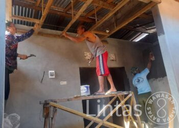 Rehab RTLH Praja Raksaka Peduli Rakyat Memasuki Tahap Pasang Plafon