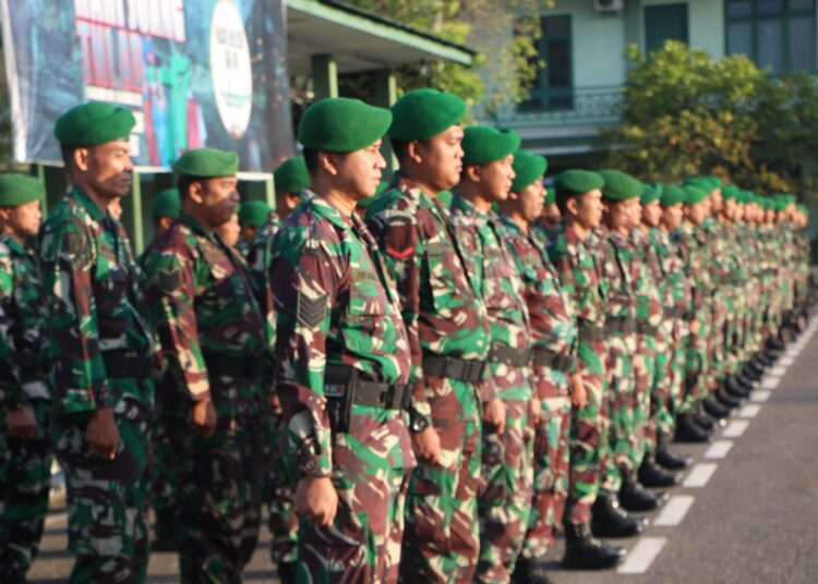 Kodim 0104/Atim Laksanakan Upacara Bendera