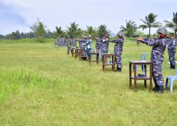 Tingkatkan Profesionalisme Prajurit, Lanal Cilacap Laksanakan Latihan Menembak