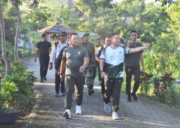 Olahraga di Ngrowo Bening Edu Park, Pangdam V/Brawijaya Puji Walikota Madiun