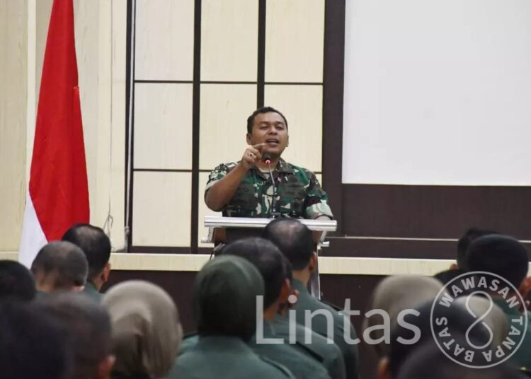 Kumpulkan Anggota Staf, Kasrem 081/DSJ : Kita Harus Lebih Baik