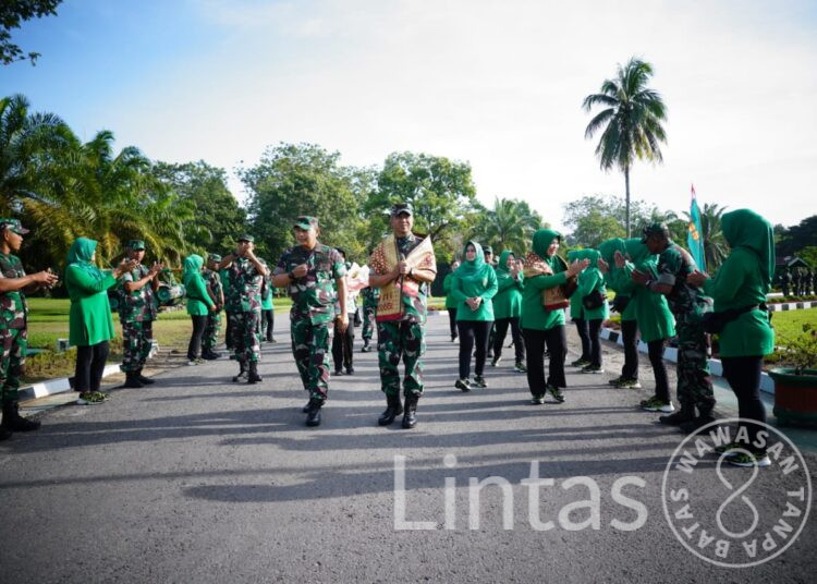 Kunjungan Kerja Dankodiklatad Beserta Ketua Persit KCK PG Kodiklatad Ke Puslatpur