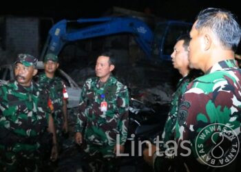 Pangkoopsud I Tinjau Lokasi Terdampak Terbakarnya Depo Pertamina Plumpang, Jakarta Utara