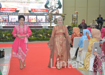 Persit KCK PD I/Bukit Barisan Gelar Bazar UMKM dan Fashion Show