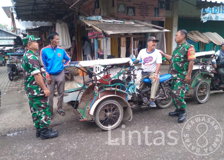 Sambangi Pangkalan Tukang Bentor, Babinsa Koramil 418-08/Sako Sampaikan Imbauan