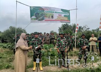 Untuk Mendukung Hanpangan, Dandim 0104/Atim Gelar Lomba Mencangkul Tingkat Babinsanya