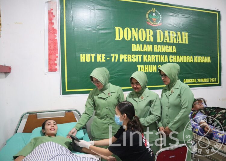 Sambut HUT Persit ke-77, Persit KCK Cabang XLVIII Kodim 1204 Sanggau Gelar Donor Darah