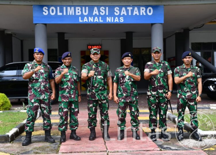 Danrem 023/KS Silaturahmi Ke Markas Lanal Nias