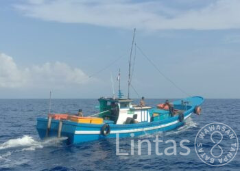 Contact Center Bakamla RI Aksi Laporan Nelayan Kehabisan Solar di Laut