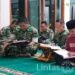 Makmurkan Masjid di Bulan Ramadan, Anggota Korem 081/DSJ Tadarus Bersama