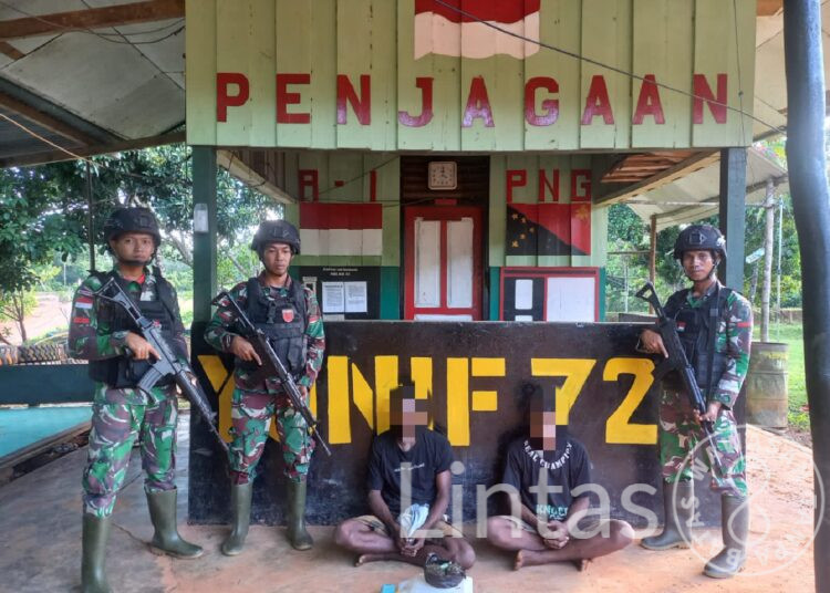 Bawa Ganja 250 Gram, Dua Pemuda Ditangkap Satgas Pamtas RI-PNG Yonif 725/Woroagi