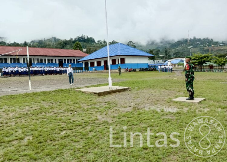 Peduli Generasi Muda,Koramil 1702-08/Karubaga berikan Wasbang kepada Pelajar Karubaga